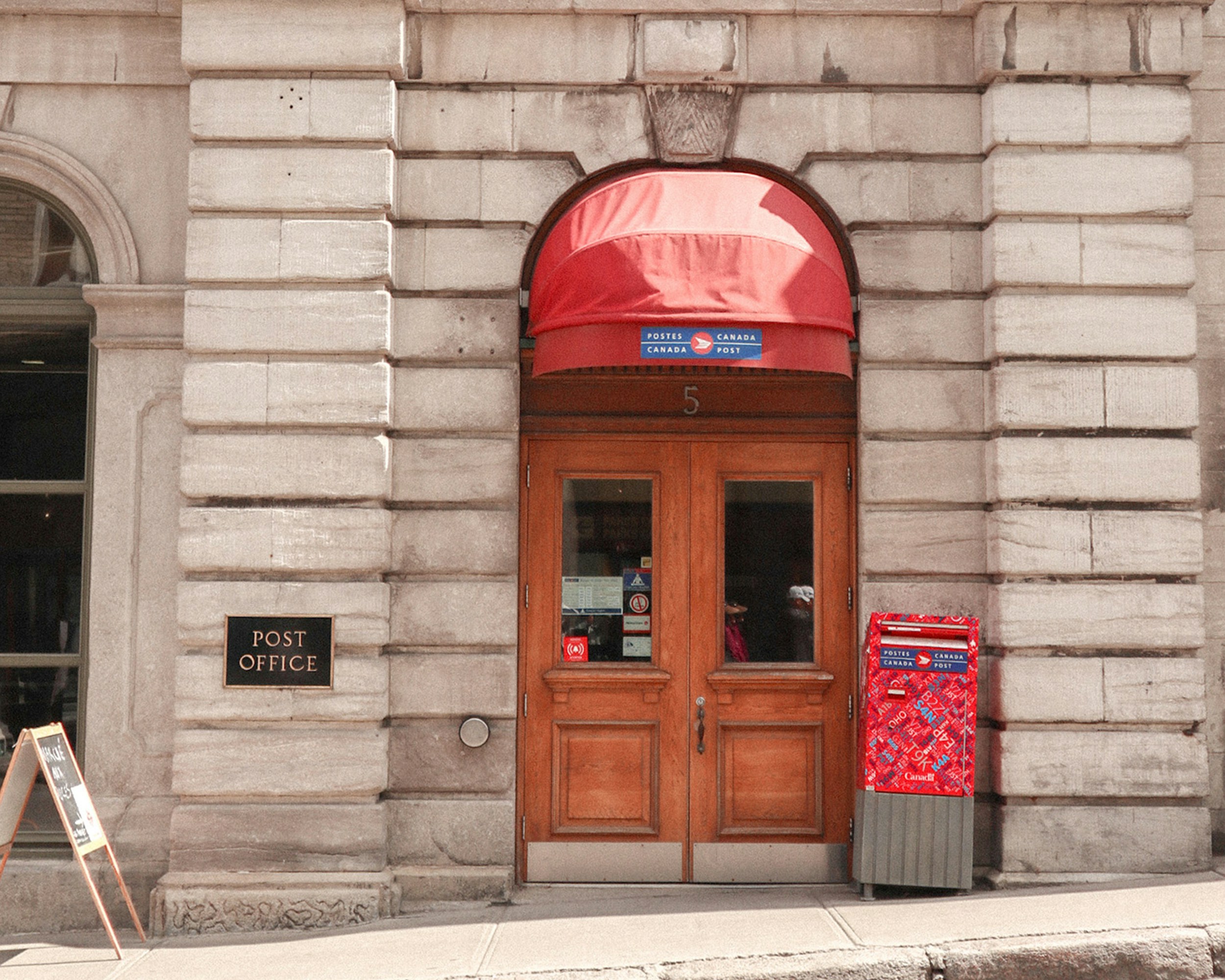 Solidarity Across Sectors: Why Charities Should Stand with Canada Post Workers